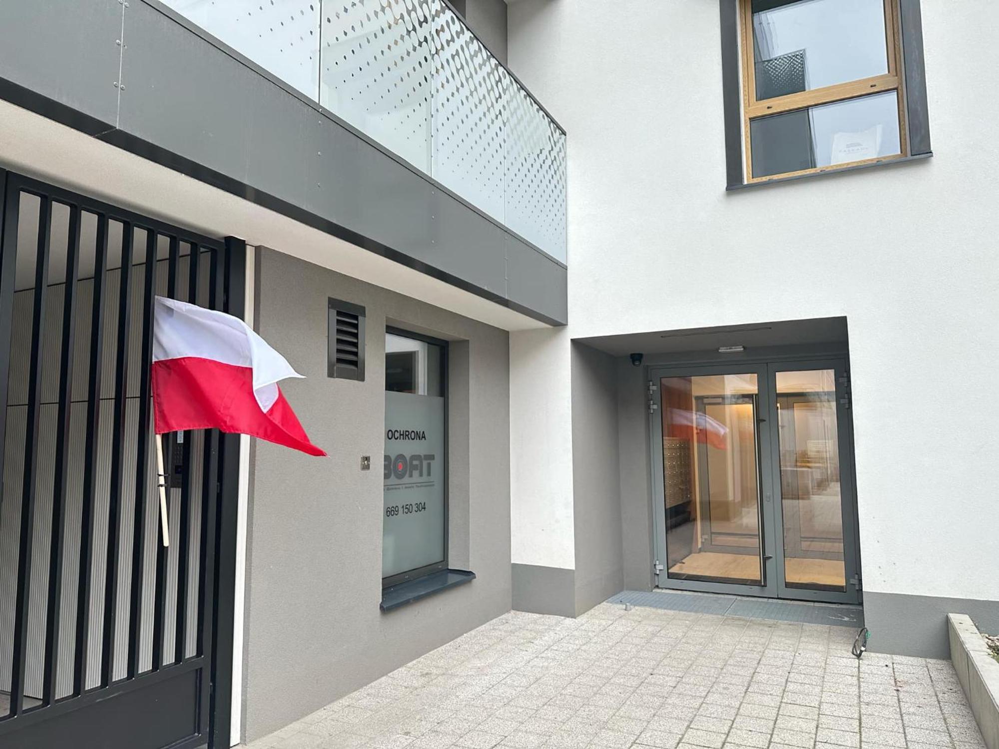 Kaskady Airport Modern - Close To The Airport And Center Appartamento *